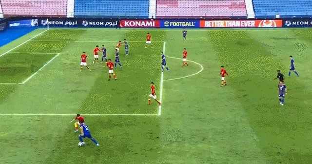 1650538270752058716.gif 2.gif