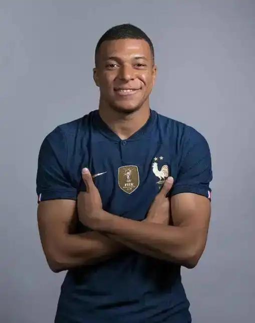 坎德拉建议姆巴佩的位置后撤,楚阿梅尼要用好自己的多面性