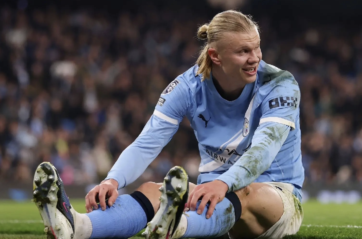 九游体育官网-2失良机！哈兰德被批不值2亿：全场0射正3数据挂零 6.1分全队最低